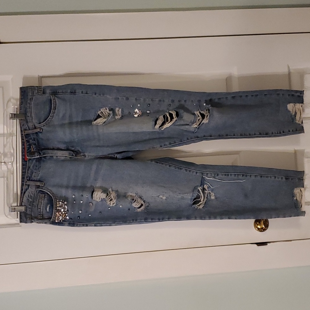 Women's Bedazzled Guess jeans